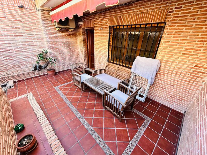 3 Cuarto Villa en venta