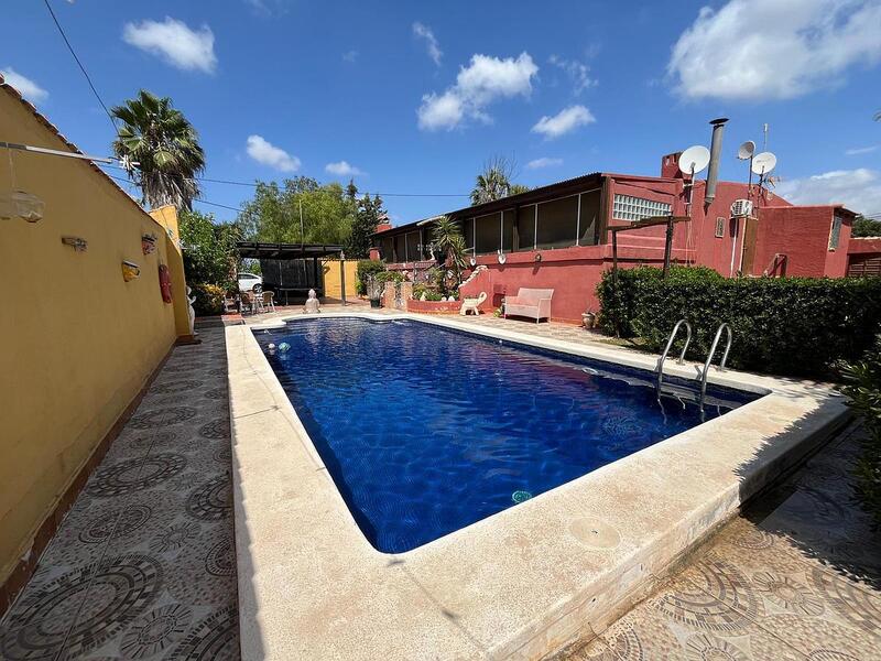 5 Cuarto Villa en venta