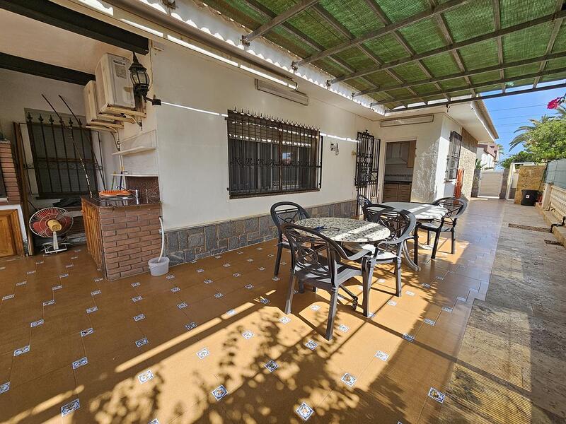 3 Cuarto Villa en venta