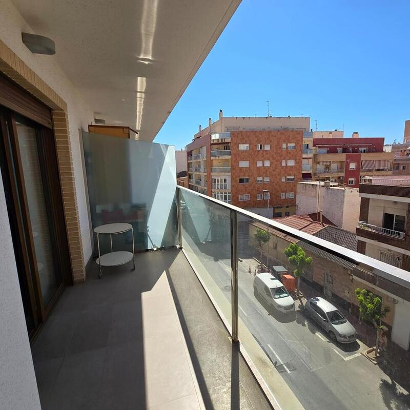 Apartamento en venta en Torrevieja, Alicante