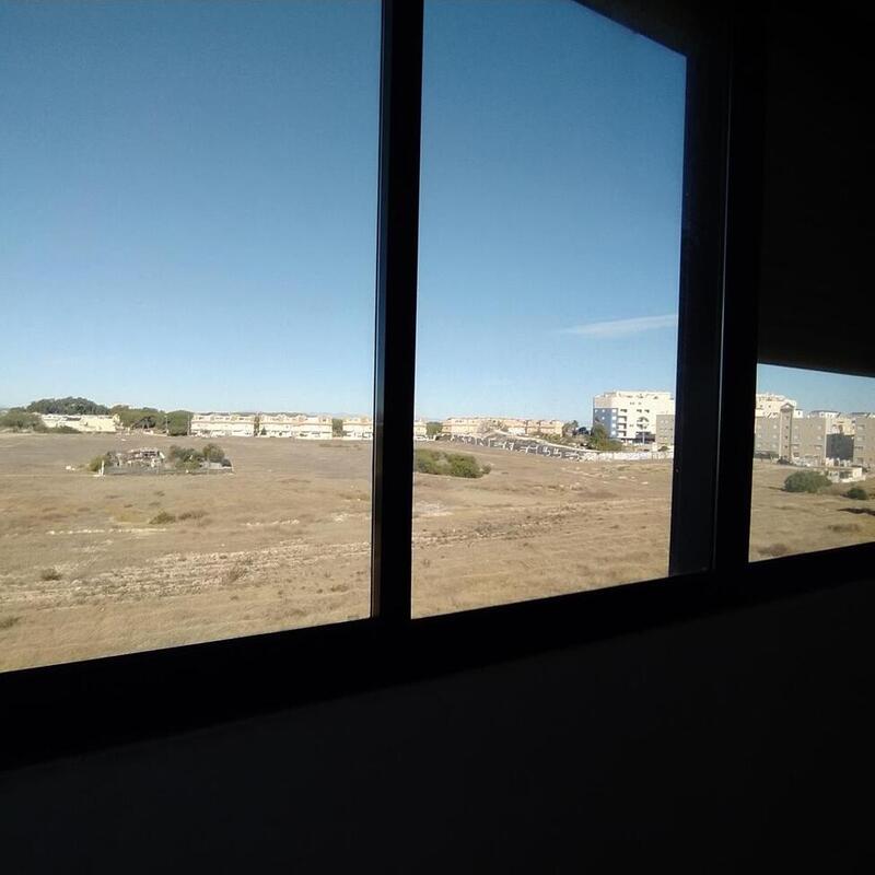 Apartamento en venta en Torrevieja, Alicante