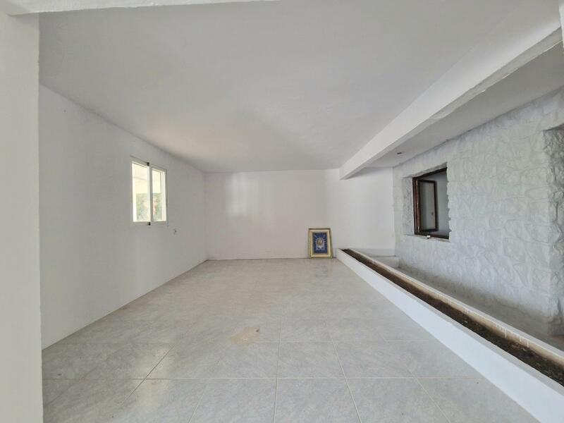 4 Cuarto Villa en venta