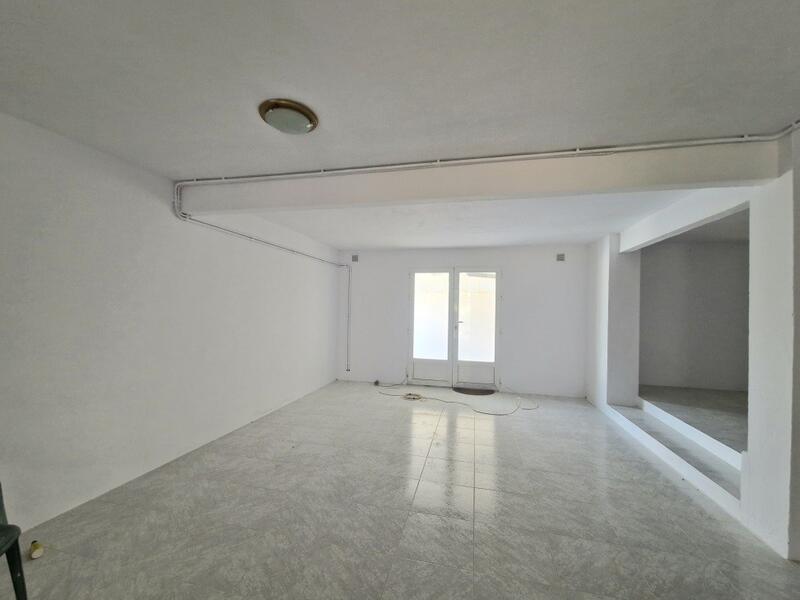 4 Cuarto Villa en venta