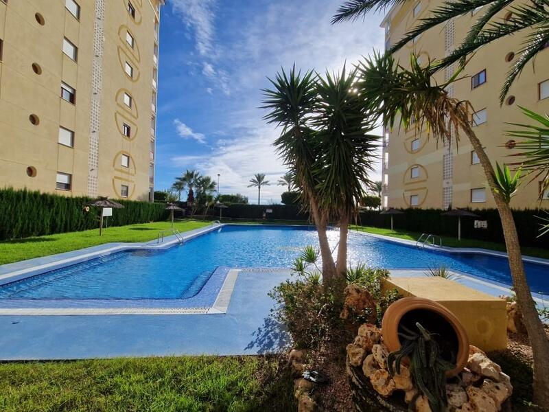 Apartamento en venta en Villajoyosa, Alicante