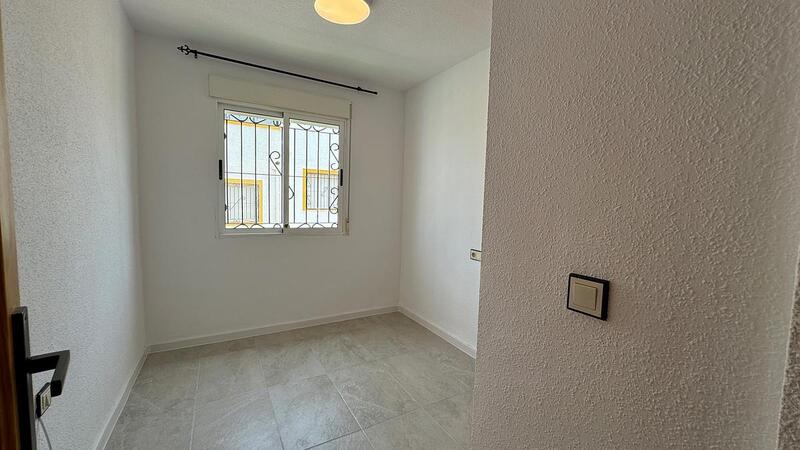 3 bedroom Townhouse for sale