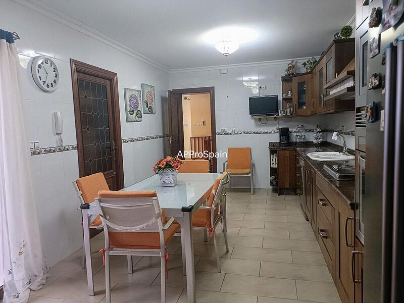 4 Cuarto Adosado en venta