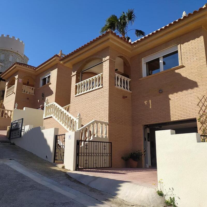 3 Cuarto Villa en venta