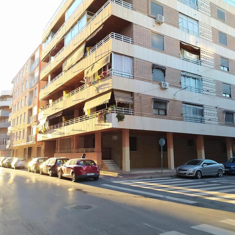 Appartement zu verkaufen in Torrevieja, Alicante