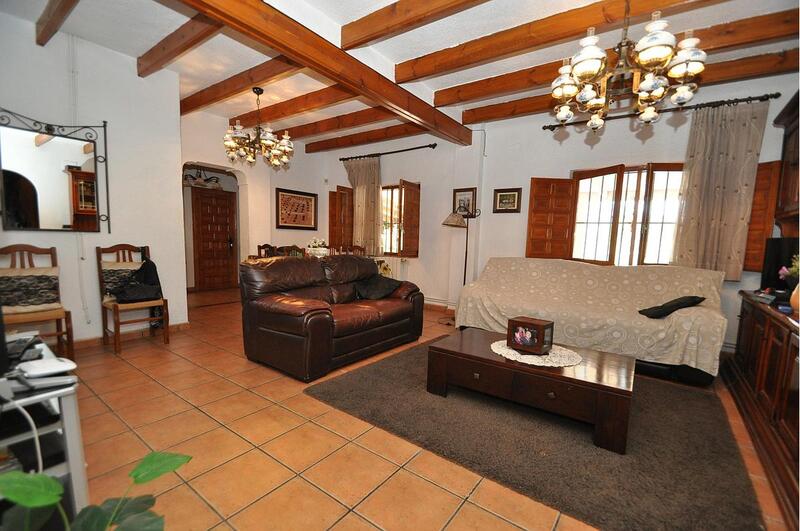 6 Cuarto Villa en venta