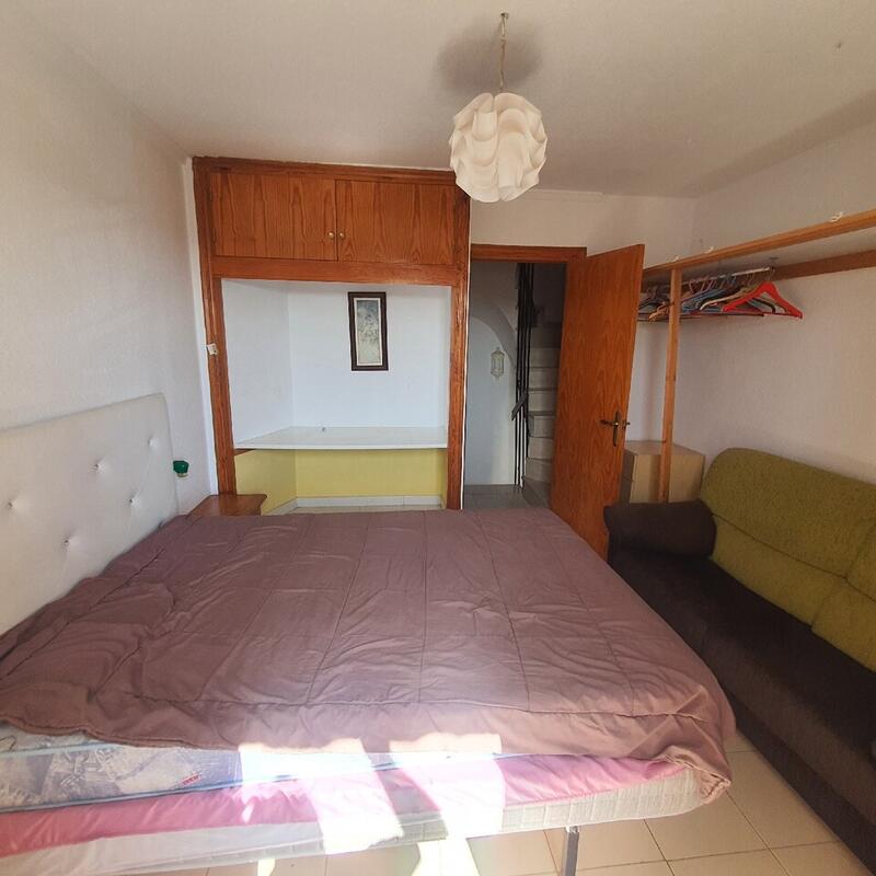 1 Cuarto Adosado en venta