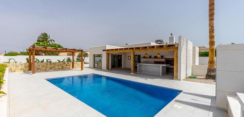 4 bedroom Villa for sale