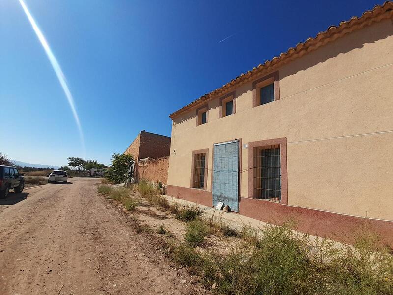 Landhuis Te koop in Pinoso, Alicante