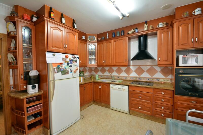 8 Cuarto Villa en venta