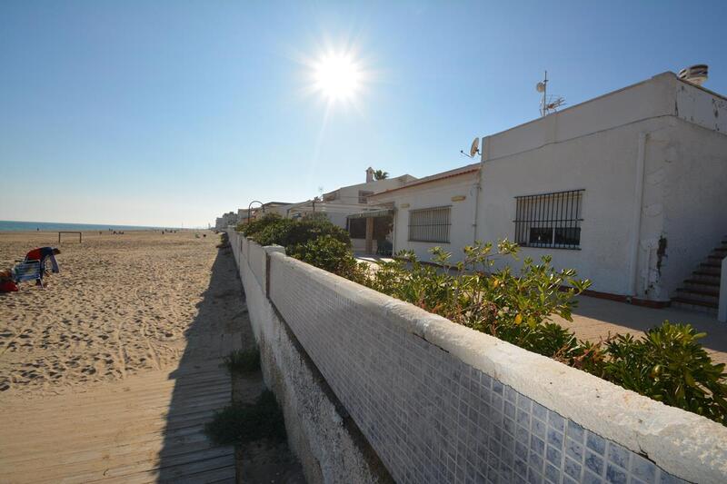 Villa til salg i Guardamar del Segura, Alicante