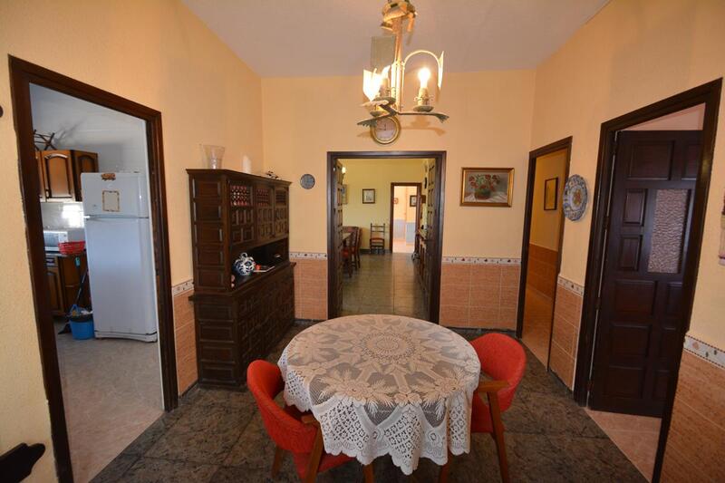 4 Cuarto Villa en venta