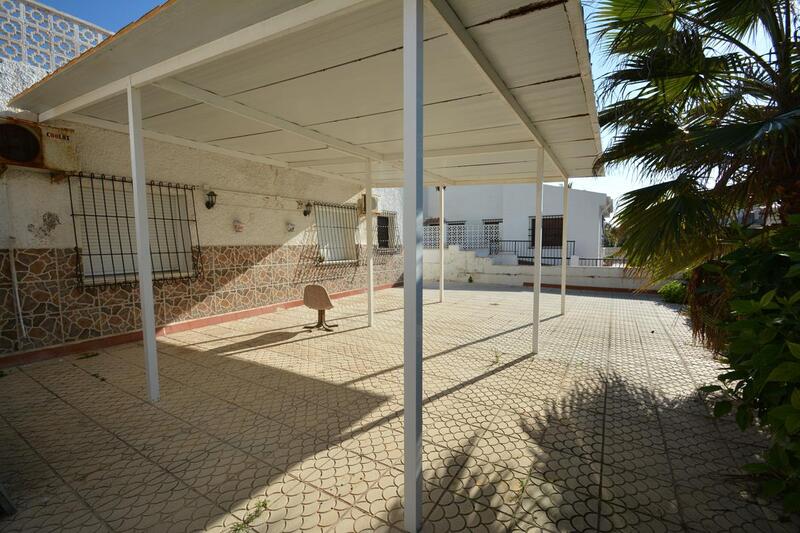 4 Cuarto Villa en venta