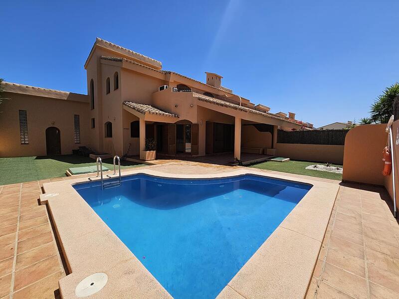 Villa till salu i La Manga Golf Club, Murcia