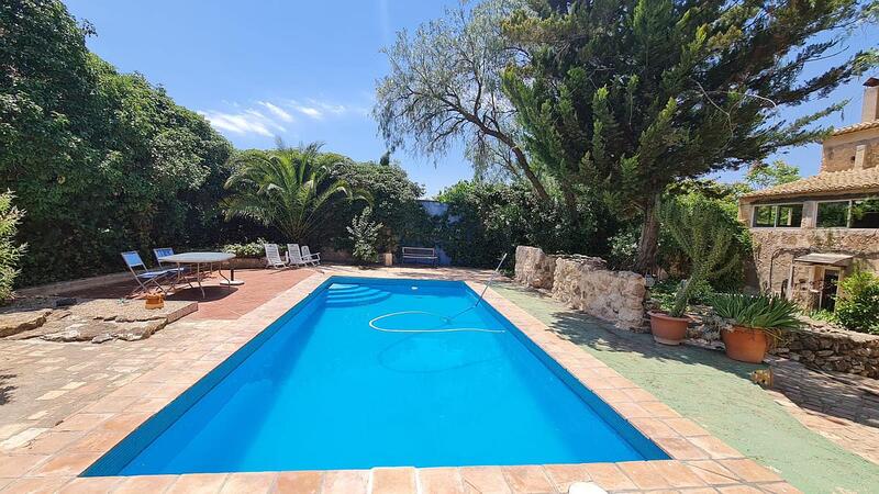 12 Cuarto Casa de Campo en venta