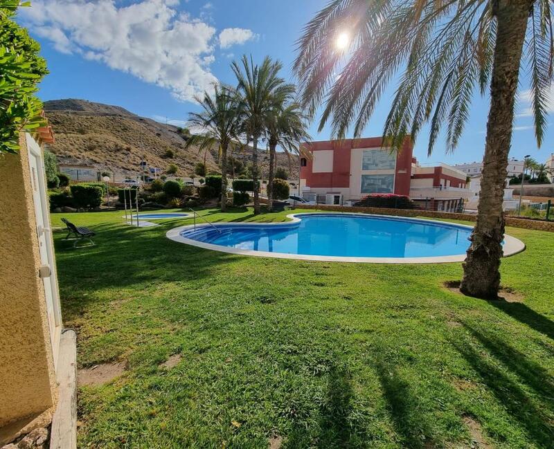 Casa de Campo en venta en Finestrat, Alicante