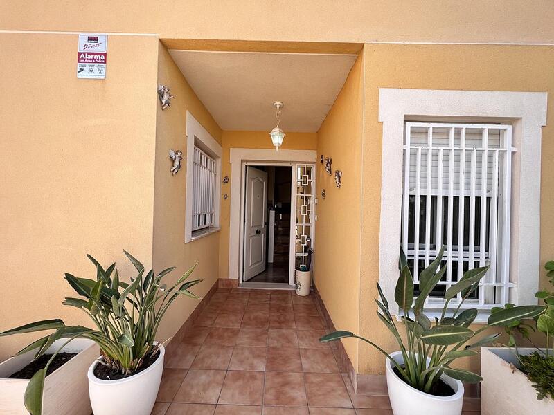 4 Cuarto Villa en venta