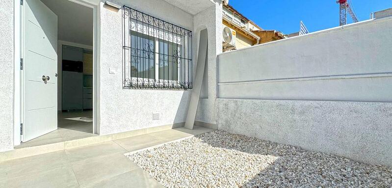 2 Cuarto Villa en venta