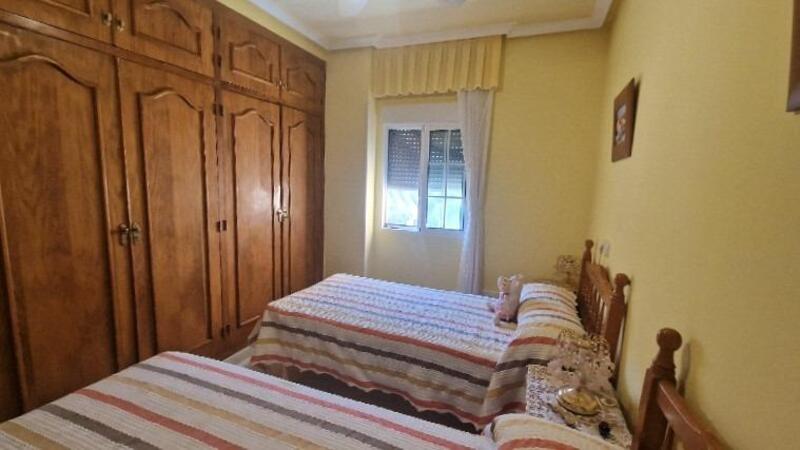 2 Cuarto Adosado en venta