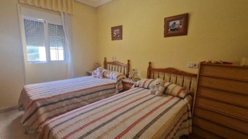 2 Cuarto Adosado en venta