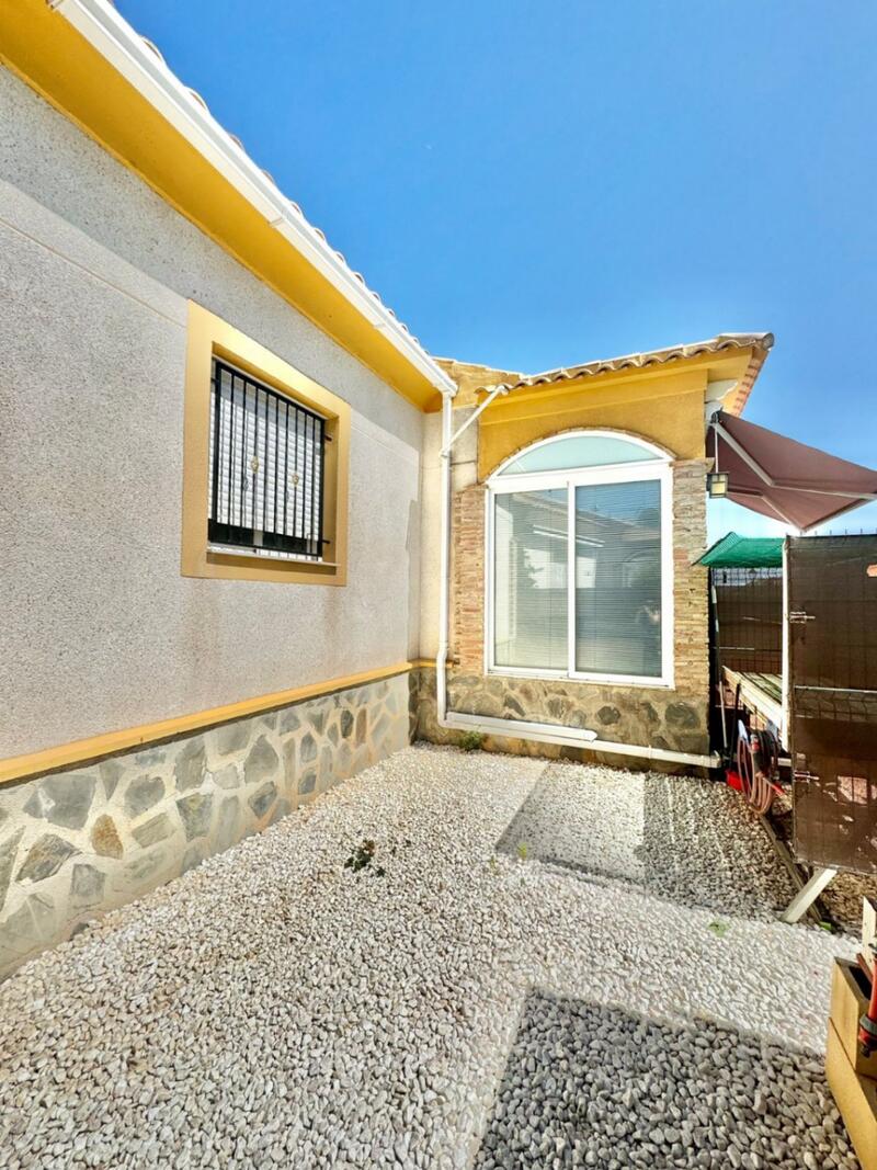 4 Cuarto Villa en venta