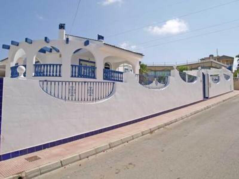 3 Cuarto Villa en venta