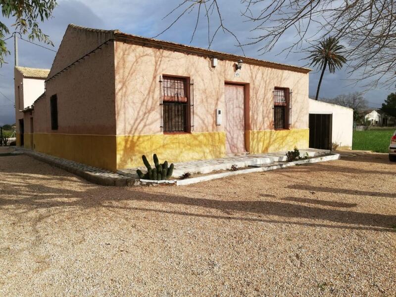 Country House for sale in Callosa de Segura, Alicante