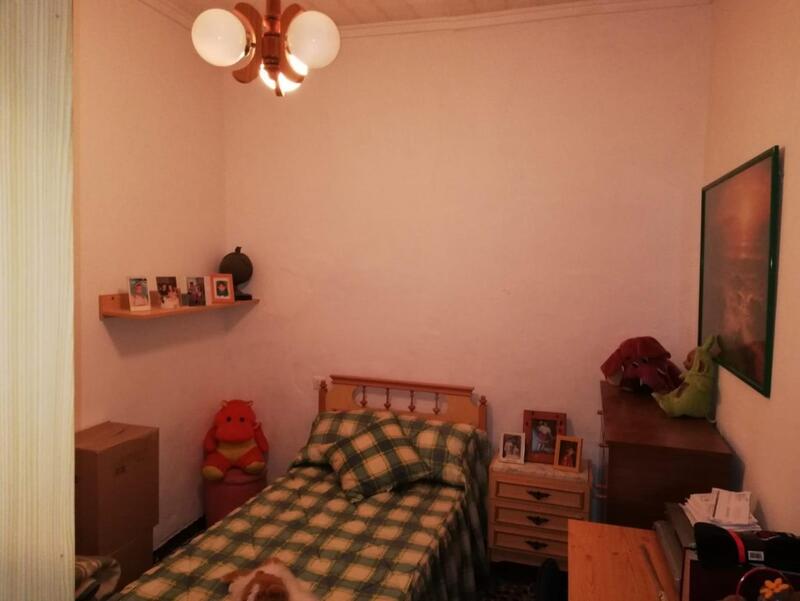 4 Schlafzimmer Landhaus zu verkaufen