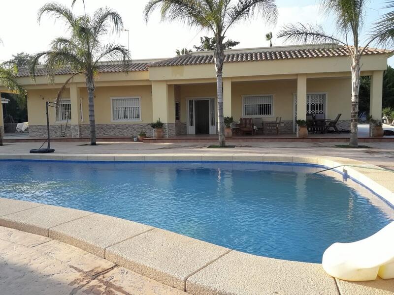 3 Cuarto Villa en venta