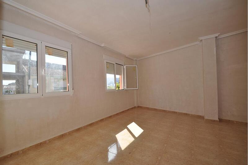 3 bedroom Townhouse for sale