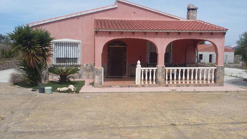 Villa zu verkaufen in Hondon de los Frailes, Alicante