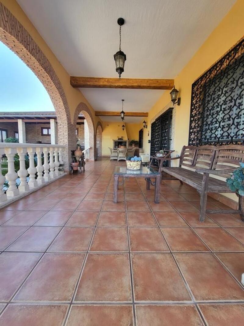 4 Cuarto Villa en venta