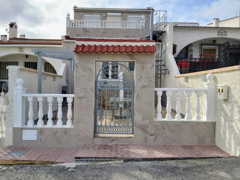 Stadthaus zu verkaufen in Ciudad Quesada, Alicante