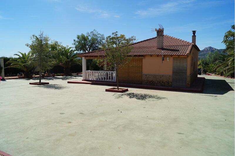 1 Cuarto Villa en venta