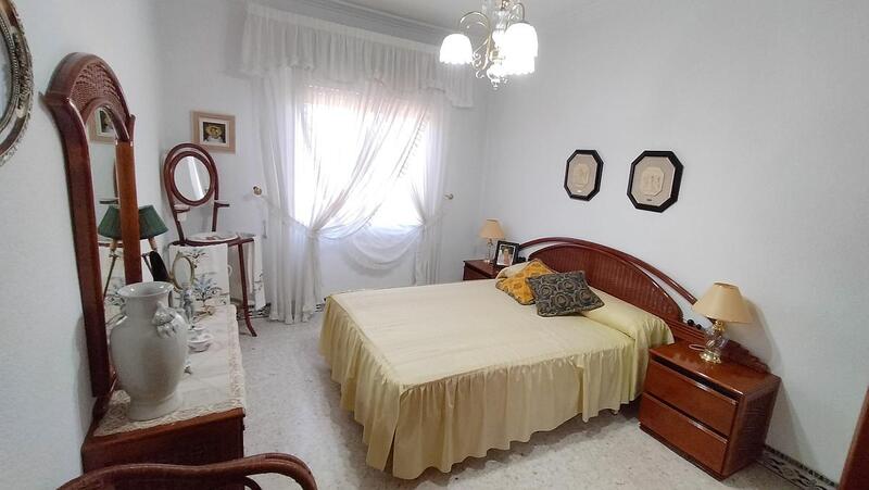 4 Cuarto Villa en venta