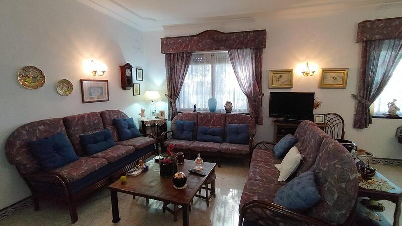 4 Cuarto Villa en venta