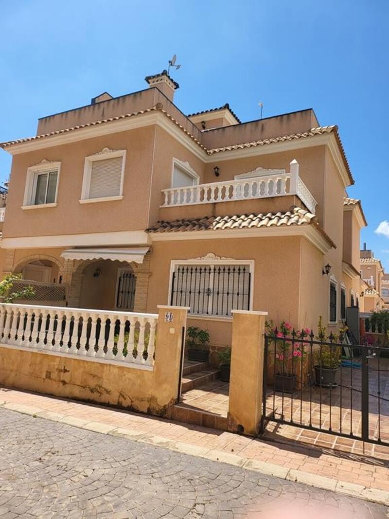 3 Cuarto Villa en venta