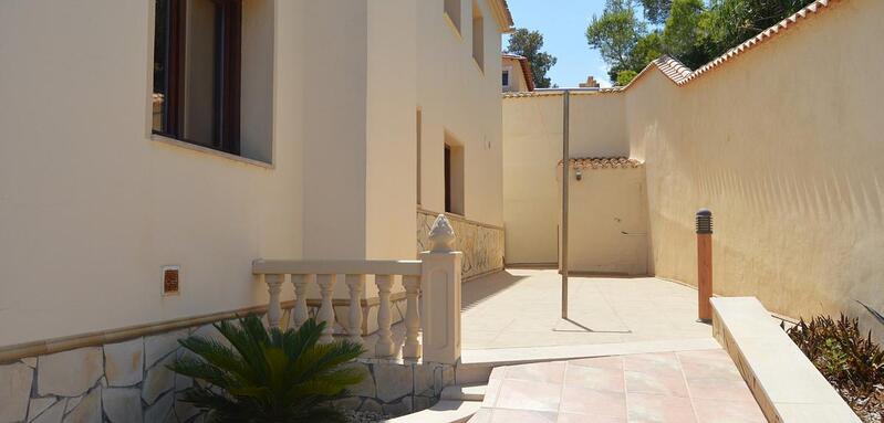 6 Cuarto Villa en venta