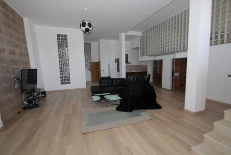 4 Cuarto Villa en venta