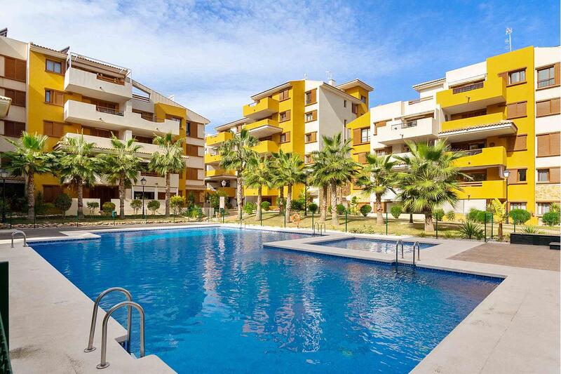 Apartamento en venta en Punta Prima, Alicante