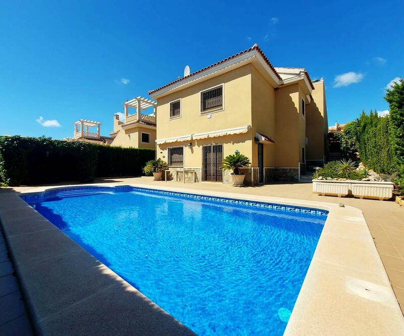 Villa en venta en Ciudad Quesada, Alicante