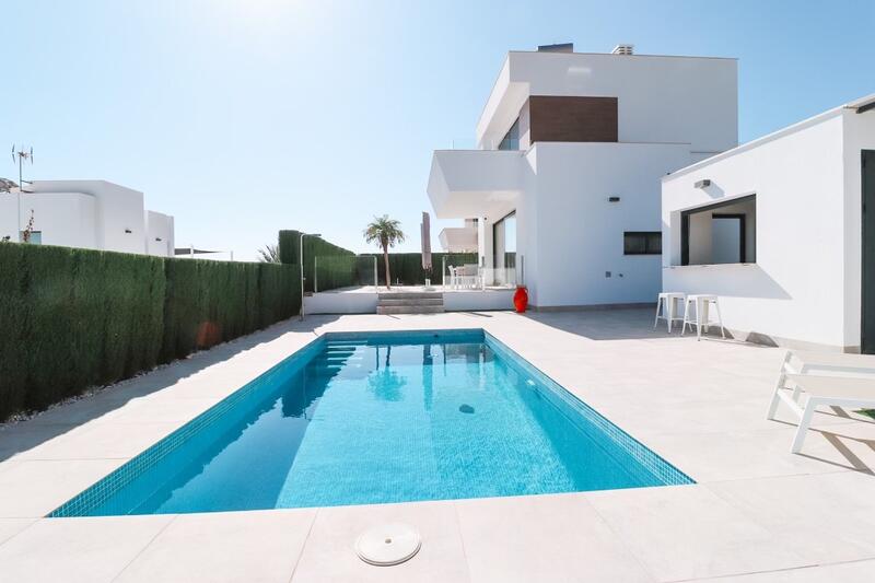 Villa Te koop in Polop, Alicante