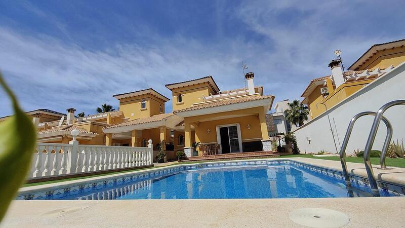 4 bedroom Villa for sale