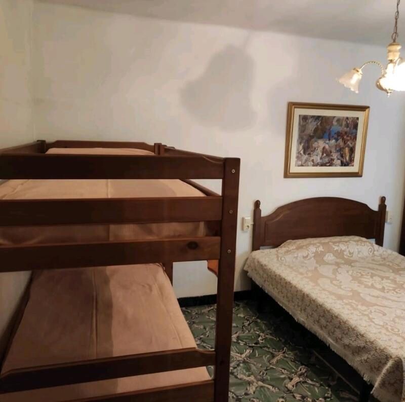 3 Schlafzimmer Stadthaus zu verkaufen