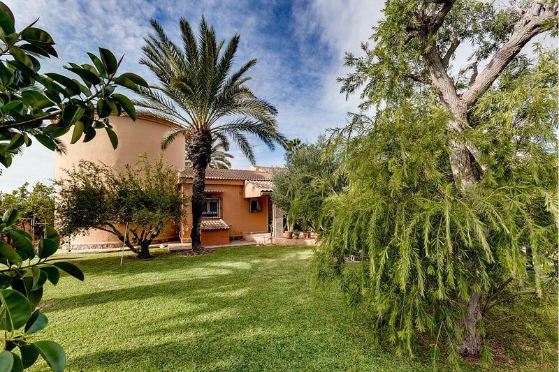 5 Cuarto Villa en venta