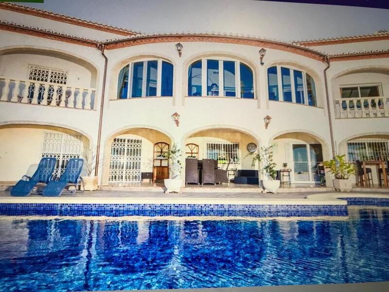 Villa for sale in Javea, Alicante