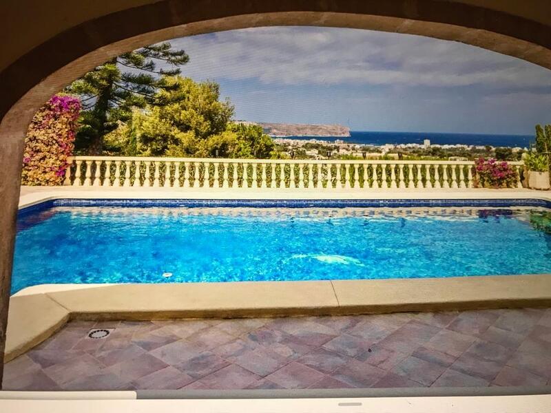 5 bedroom Villa for sale